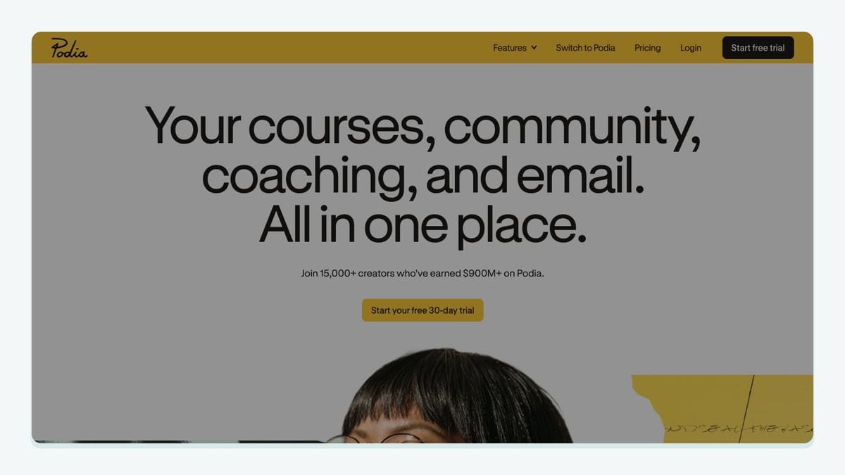 Screenshot of the podia homepage