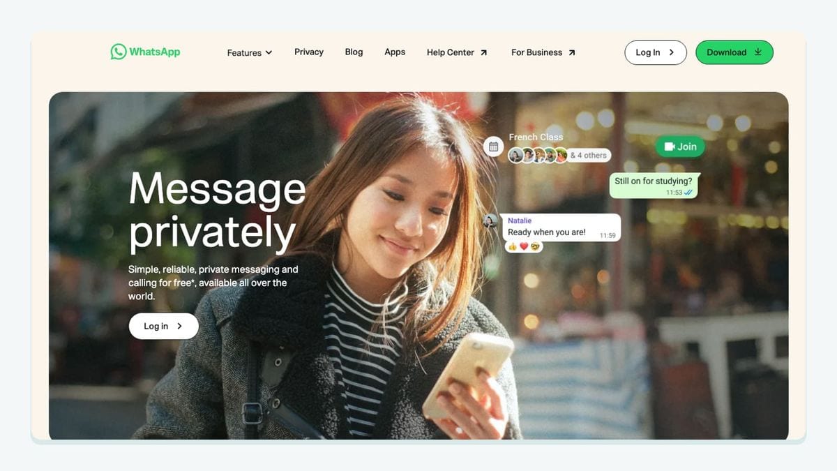 Screenshot of the whatsapp homepage